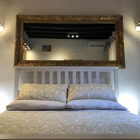 Brera Vip Spotlight - Brera - Duomo - Castello Sforzesco - Lanza Metro M2 Apartman Milánó Kültér fotó